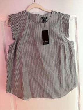 Jones New York Pinstripe Top Large NWT